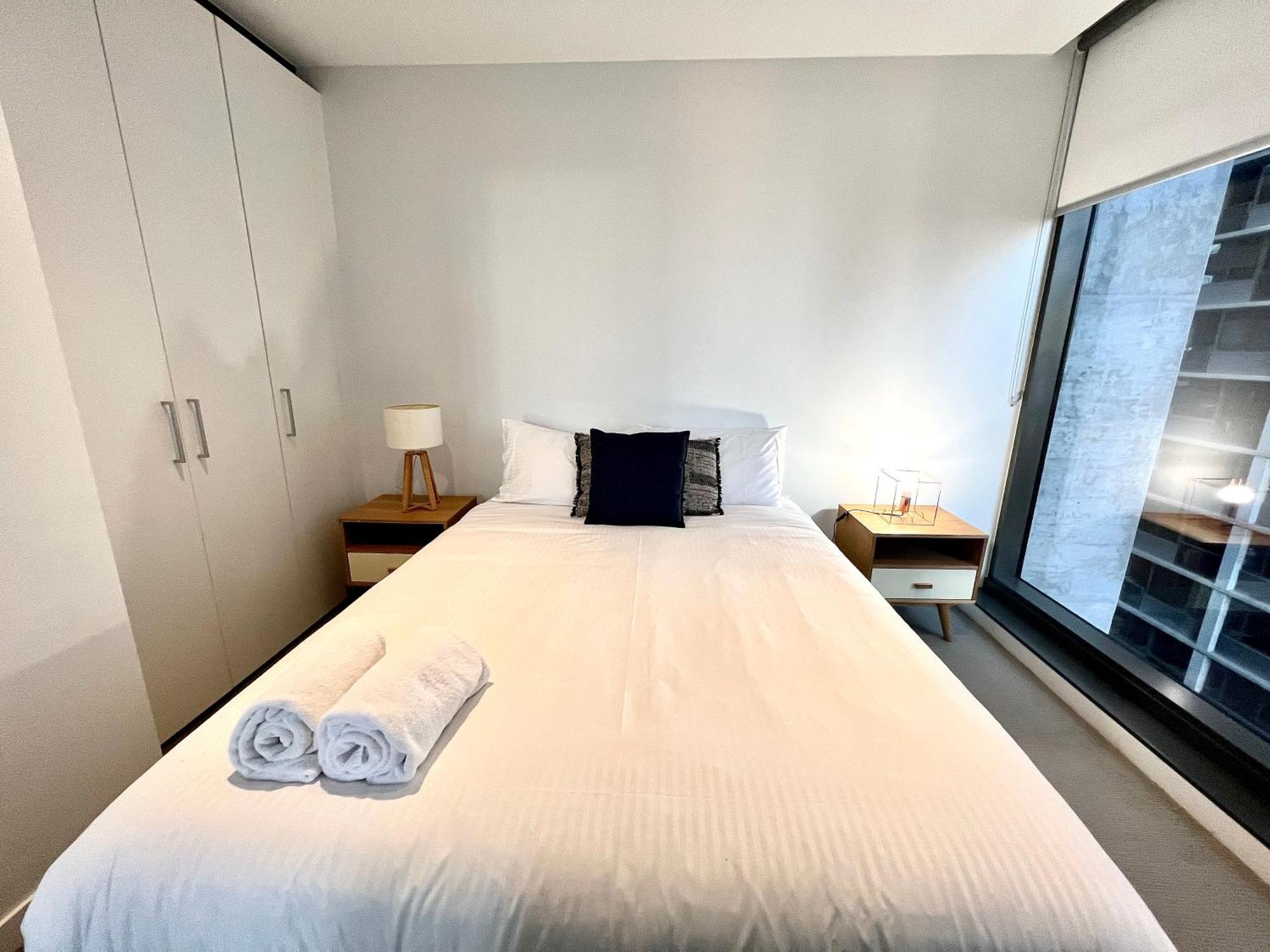 Readyset Apartments At Madison Ville de Ville de Melbourne Extérieur photo