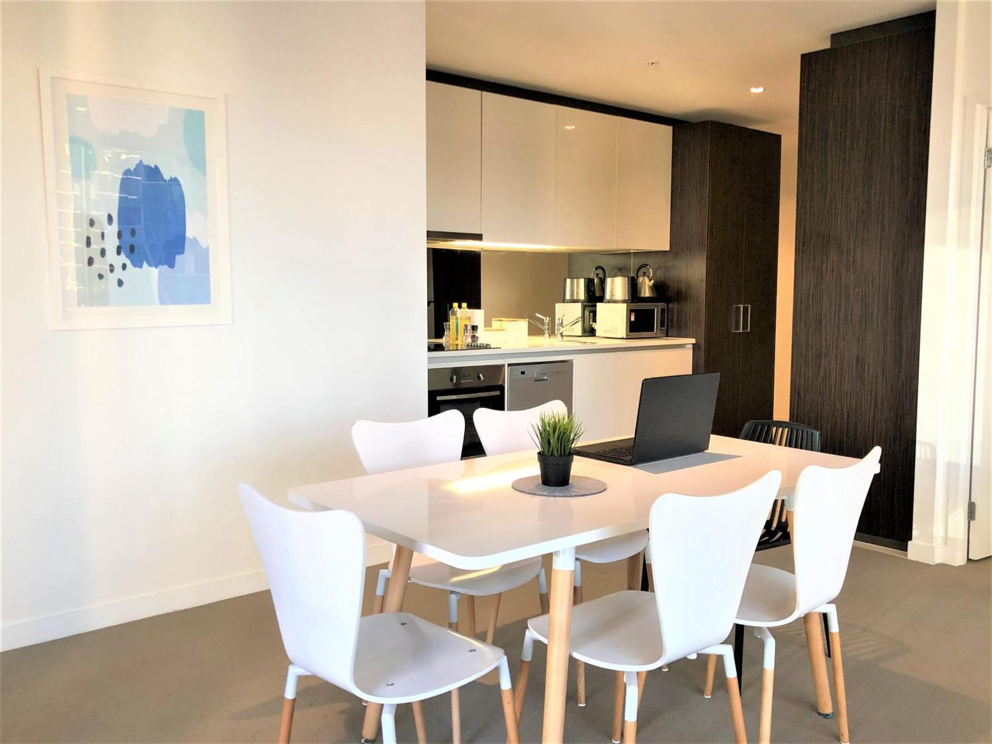 Readyset Apartments At Madison Ville de Ville de Melbourne Extérieur photo